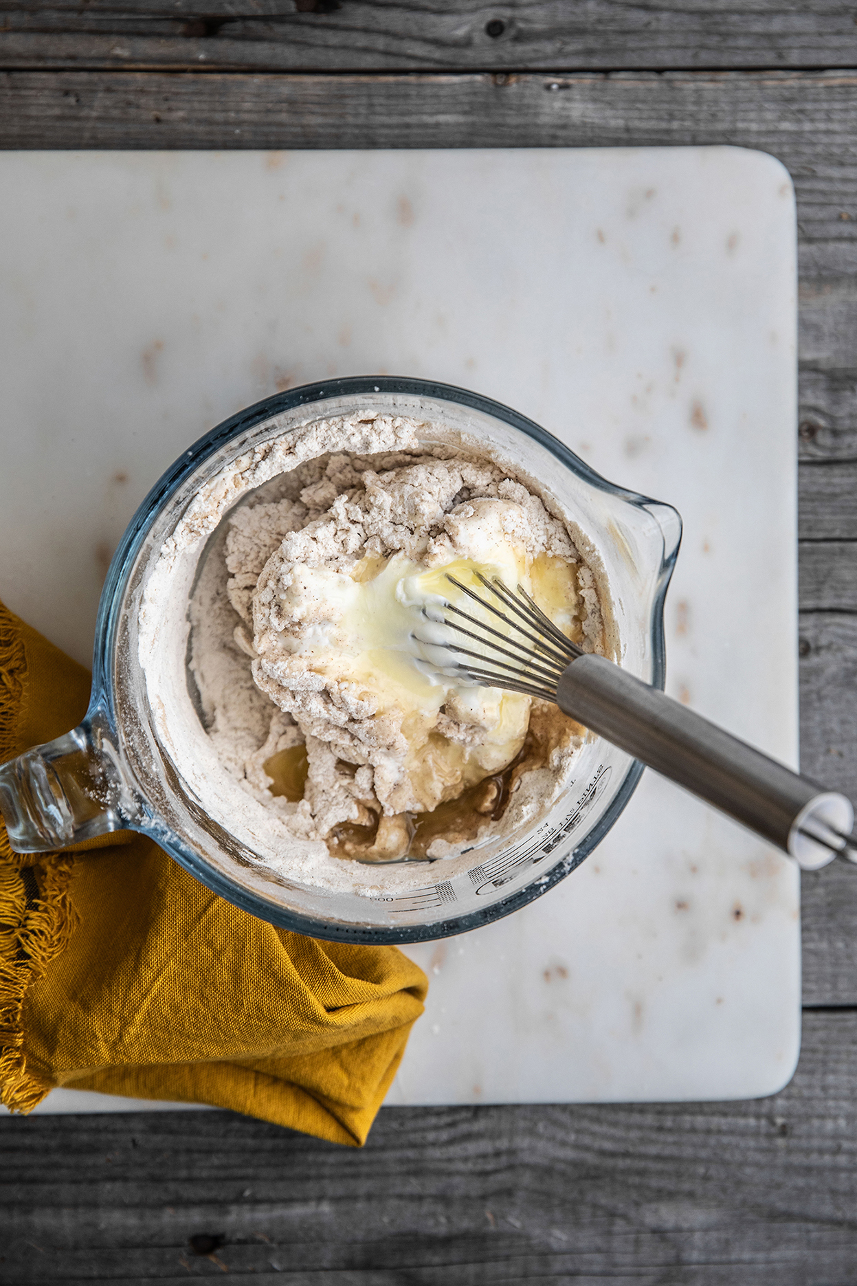 Pancakes yogurt e mele