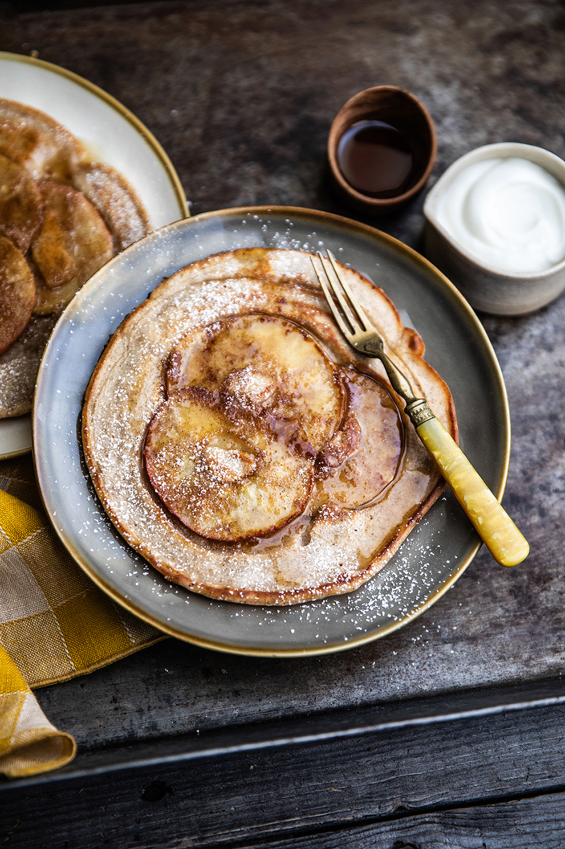 Pancakes yogurt e mele